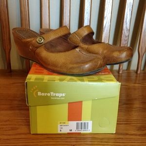 BareTraps Getaway Mules